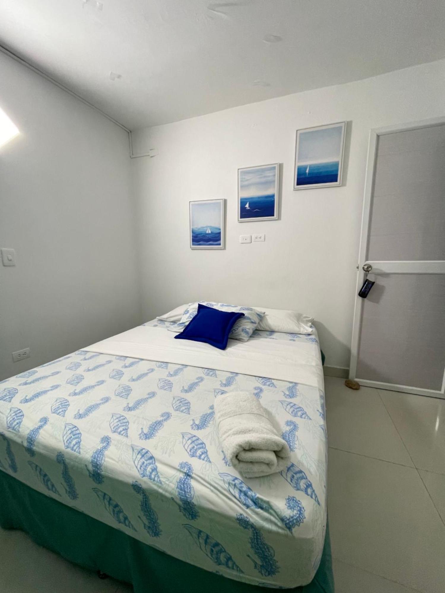 Sea Life Apartamentos En Via Principal Centro Y San Luis San Andrés Exterior foto