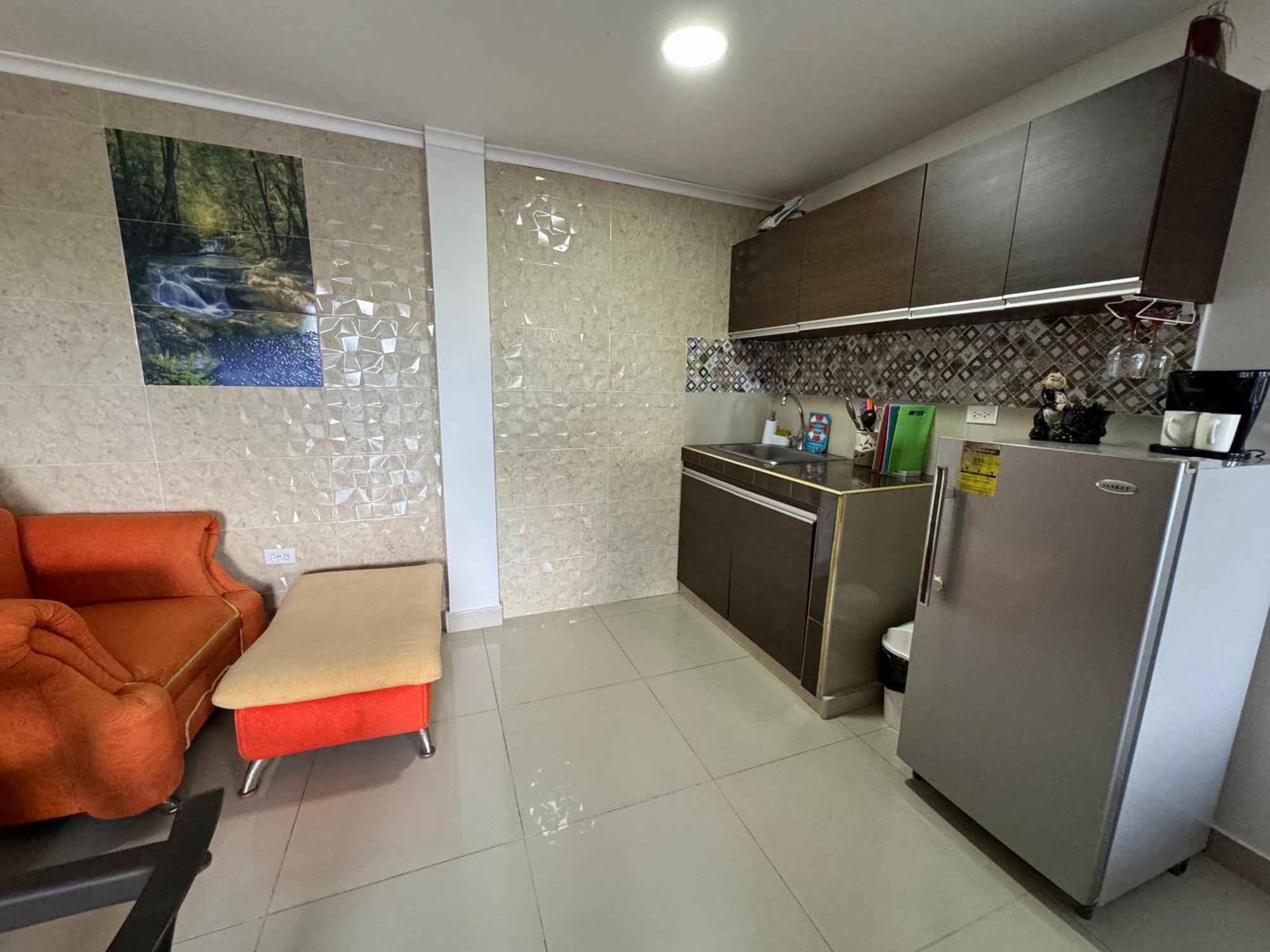 Sea Life Apartamentos En Via Principal Centro Y San Luis San Andrés Exterior foto